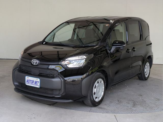 SIENTA HYBRID