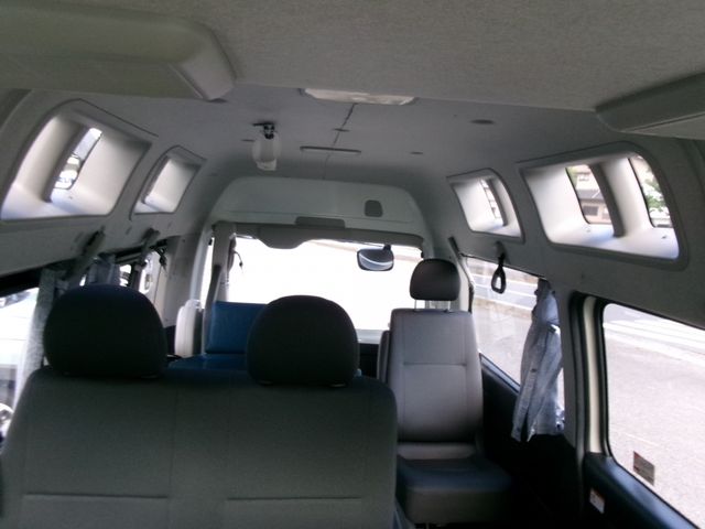 HIACE van 2WD