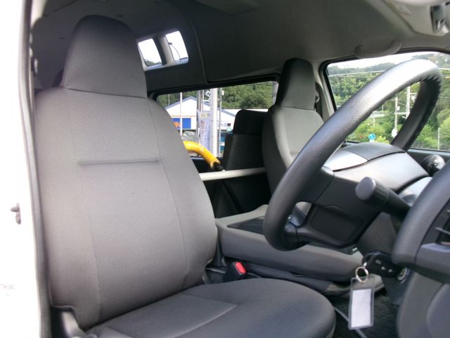 HIACE van 2WD