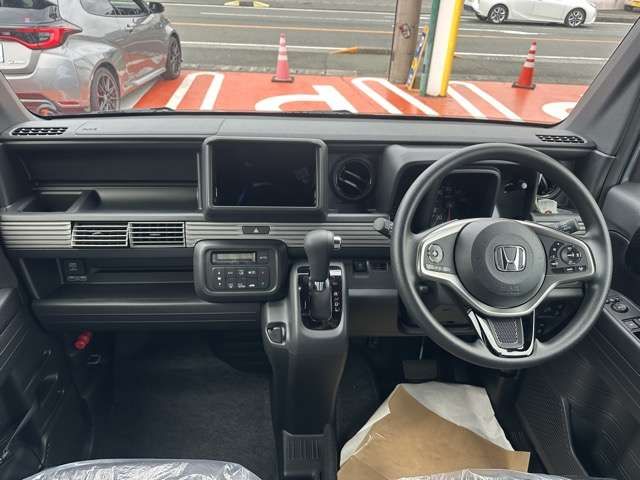 N-VAN 4WD