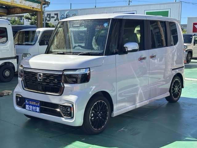N BOX CUSTOM