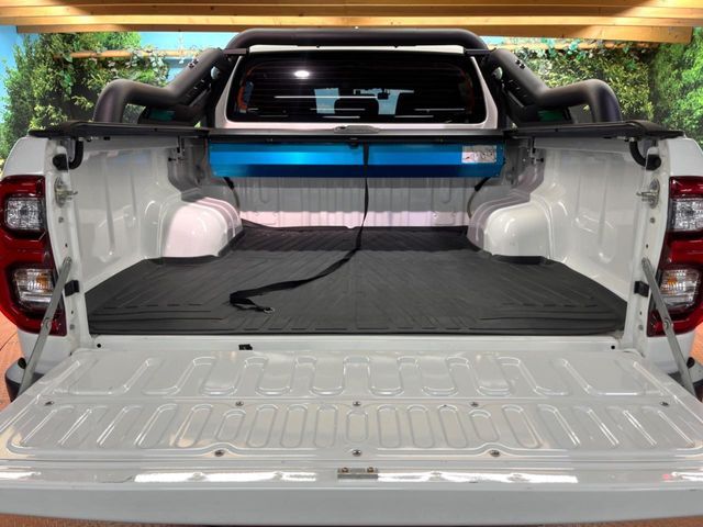 HILUX 4WD