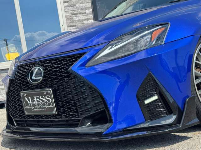 LEXUS IS250
