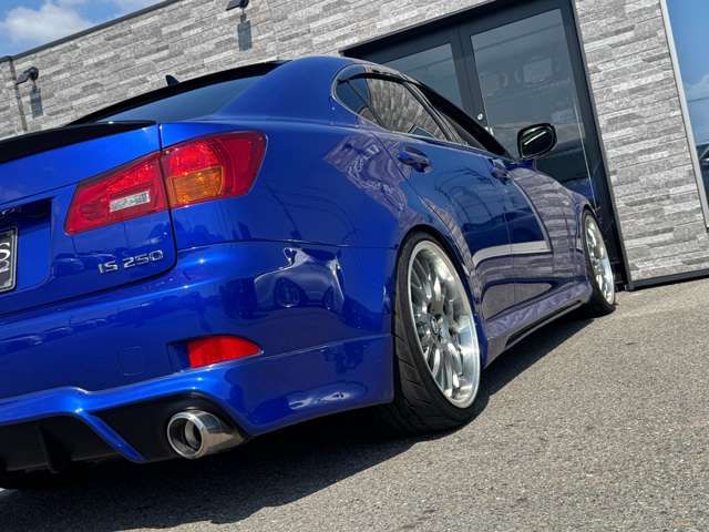 LEXUS IS250