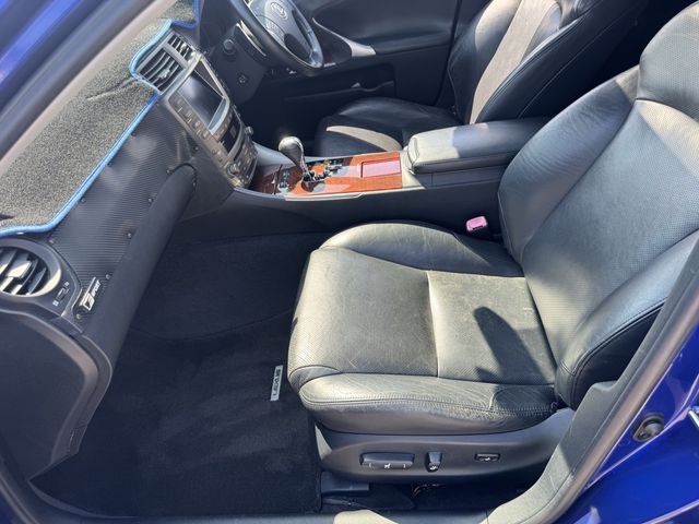 LEXUS IS250