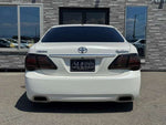 CROWN sedan