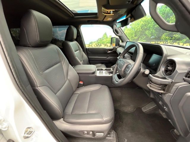 LANDCRUISER 250