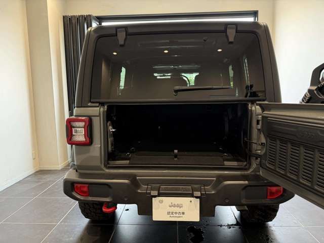 JEEP WRANGLER UNLIMITED