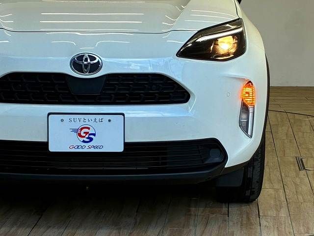 YARIS CROSS