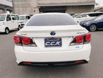 CROWN sedan hybrid