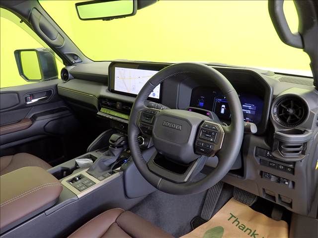 LANDCRUISER 250