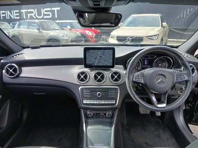 MERCEDES BENZ GLA class
