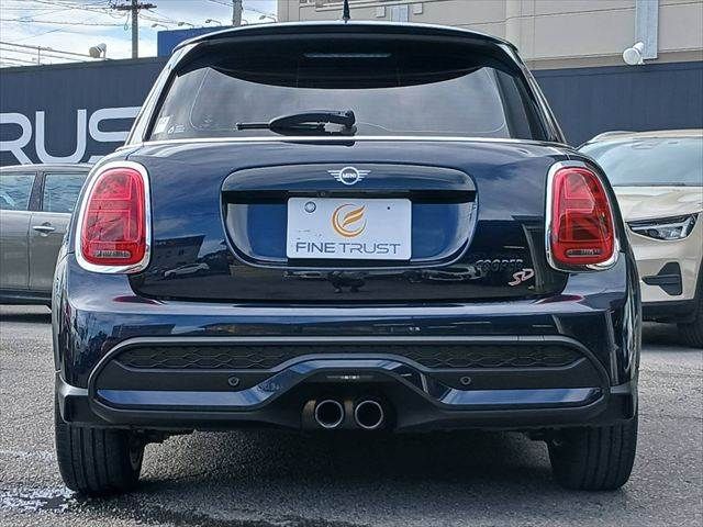 MINI COOPER SD 5DOOR