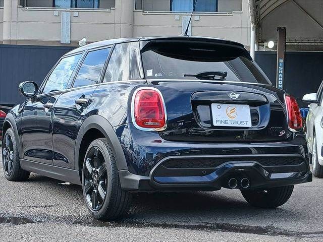 MINI COOPER SD 5DOOR