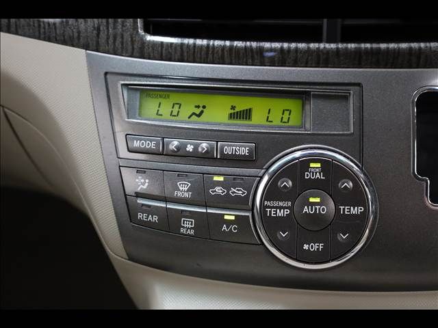 ESTIMA HYBRID 4WD