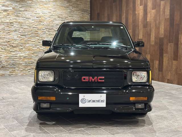 GMC TYPHOON