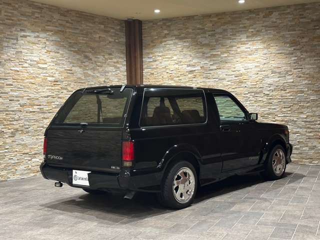 GMC TYPHOON