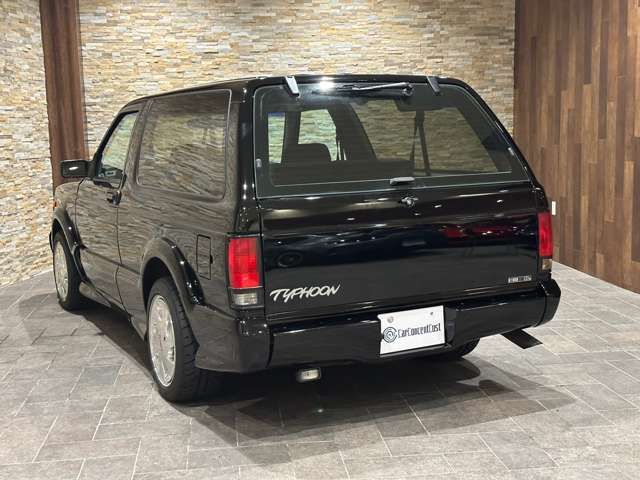 GMC TYPHOON