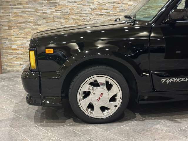 GMC TYPHOON