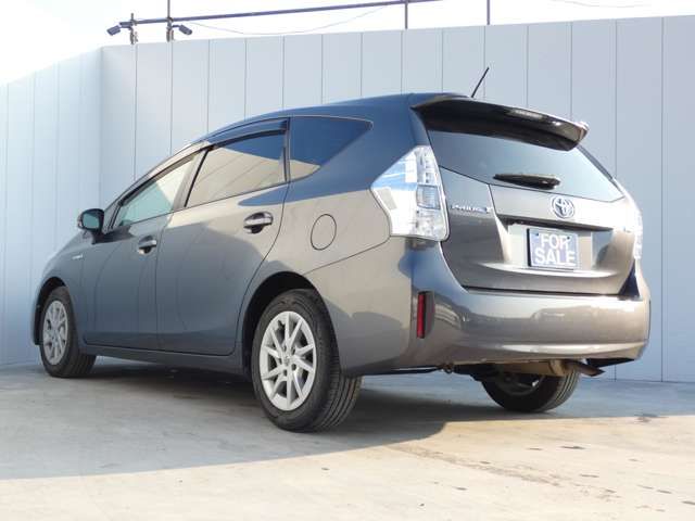 PRIUS Alpha