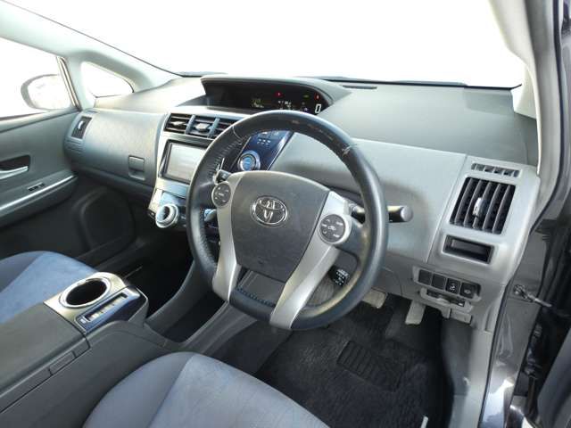 PRIUS Alpha