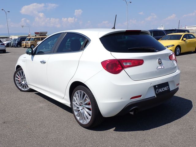 ALFAROMEO Giulietta