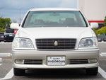 CROWN sedan