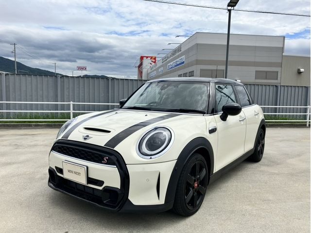 MINI COOPER SD 5DOOR