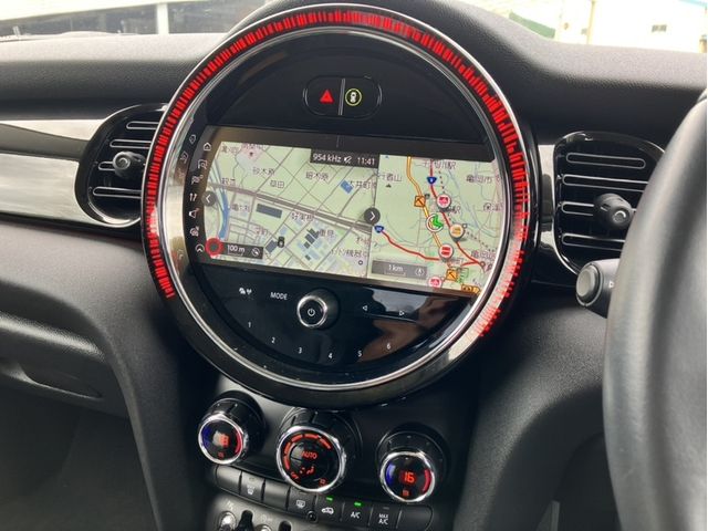 MINI COOPER SD 5DOOR