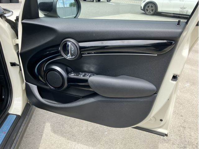 MINI COOPER SD 5DOOR