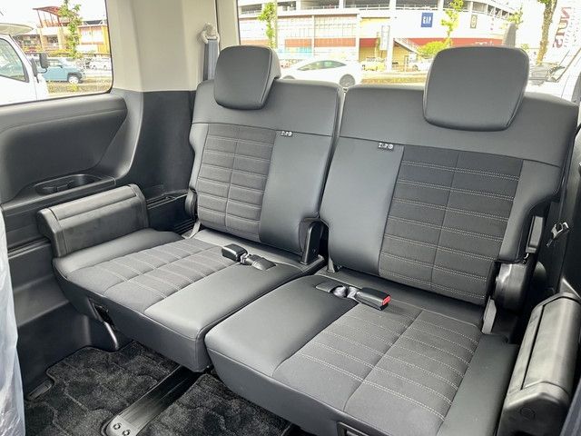 DELICA D:5 4WD