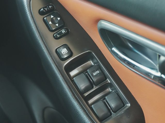 LEGACY B4
