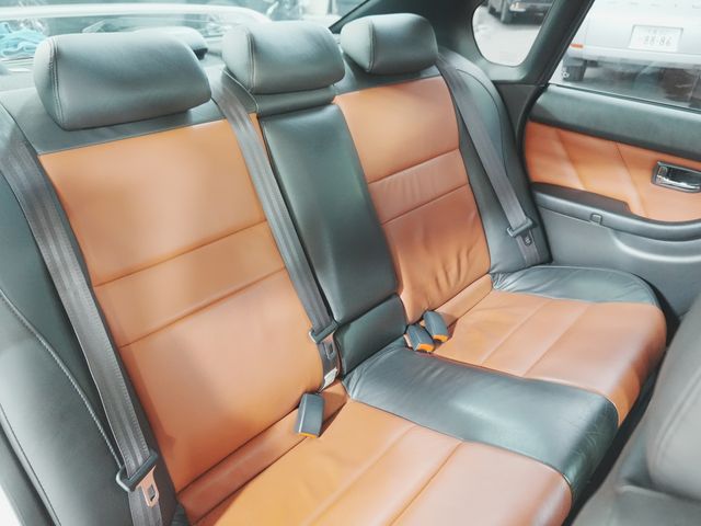 LEGACY B4