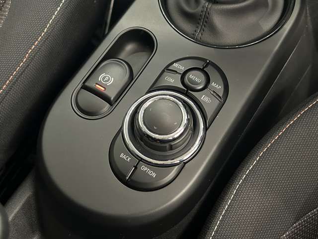 MINI COOPER D 5DOOR