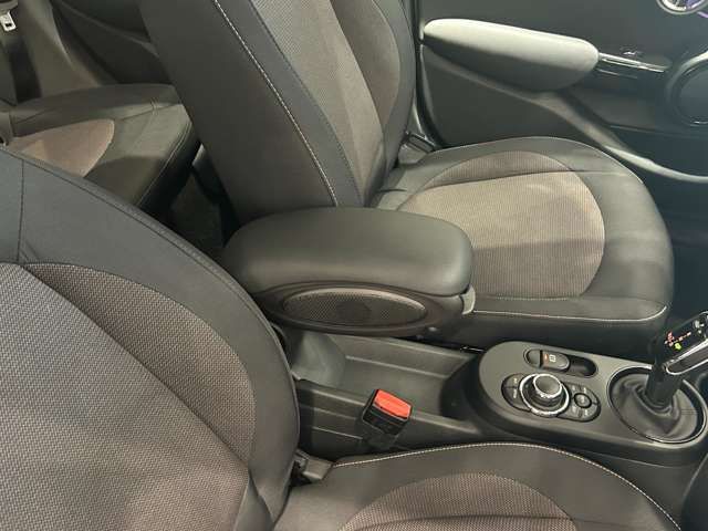 MINI COOPER D 5DOOR