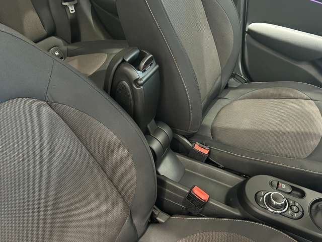 MINI COOPER D 5DOOR