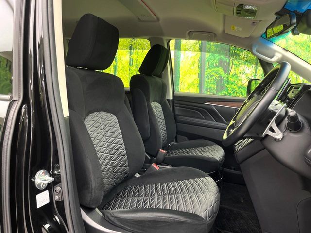 DELICA D:5 4WD