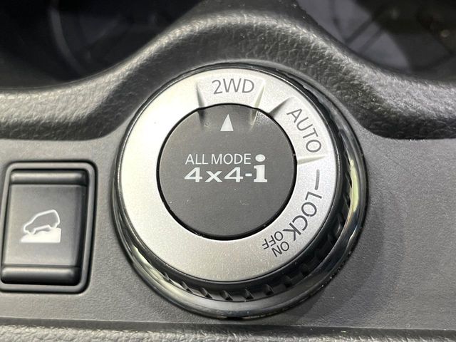 X-TRAIL HYBRID 4WD