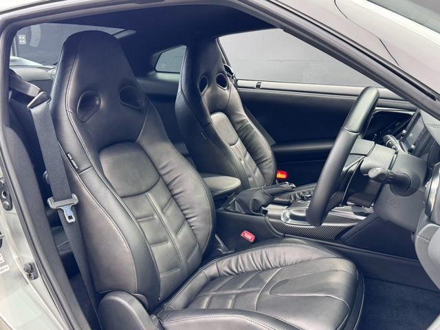 GT-R