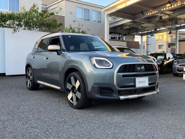 MINI COUNTRYMAN