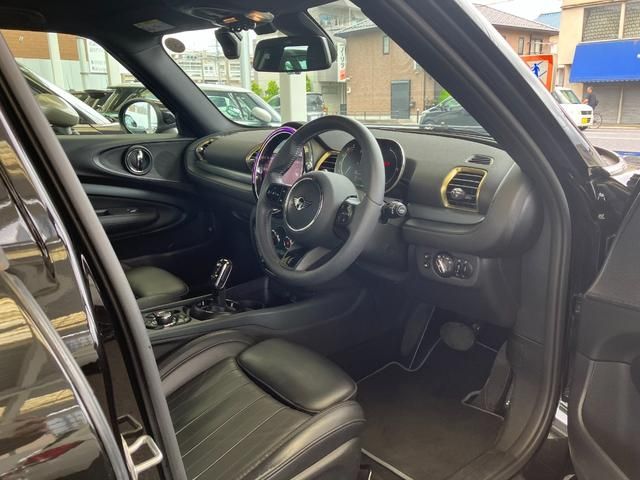 MINI COOPER D CLUBMAN