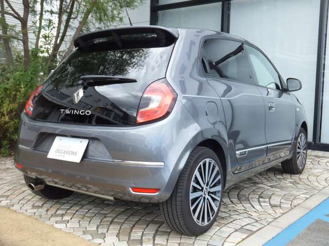RENAULT TWINGO