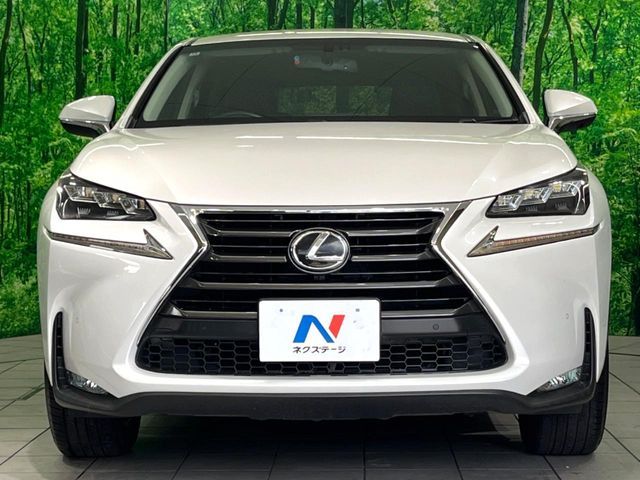 LEXUS NX200t