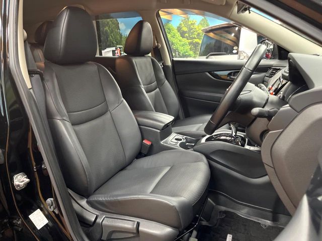 X-TRAIL 2WD
