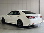 CROWN sedan