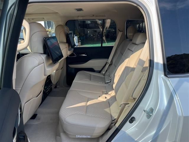 LANDCRUISER wagon