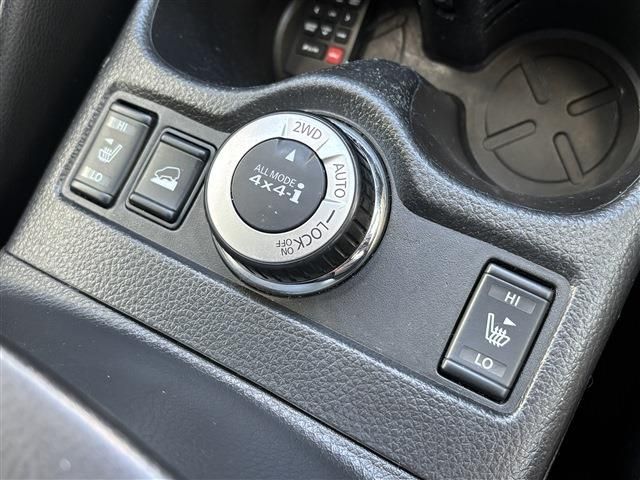X-TRAIL 4WD