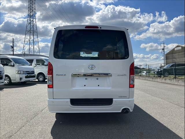 HIACE van 2WD