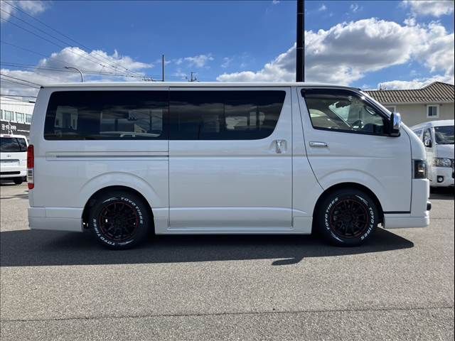 HIACE van 2WD