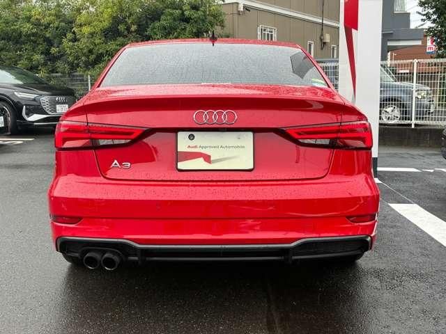 AUDI A3 Sedan